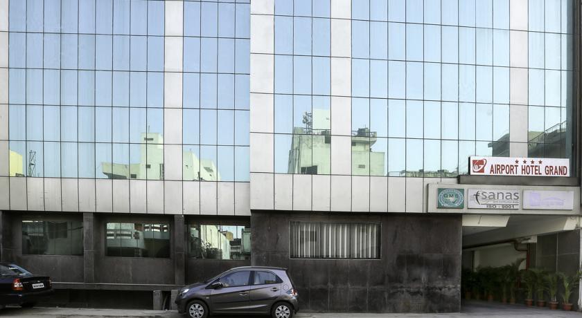 エアポート ホテル グランド 写真1