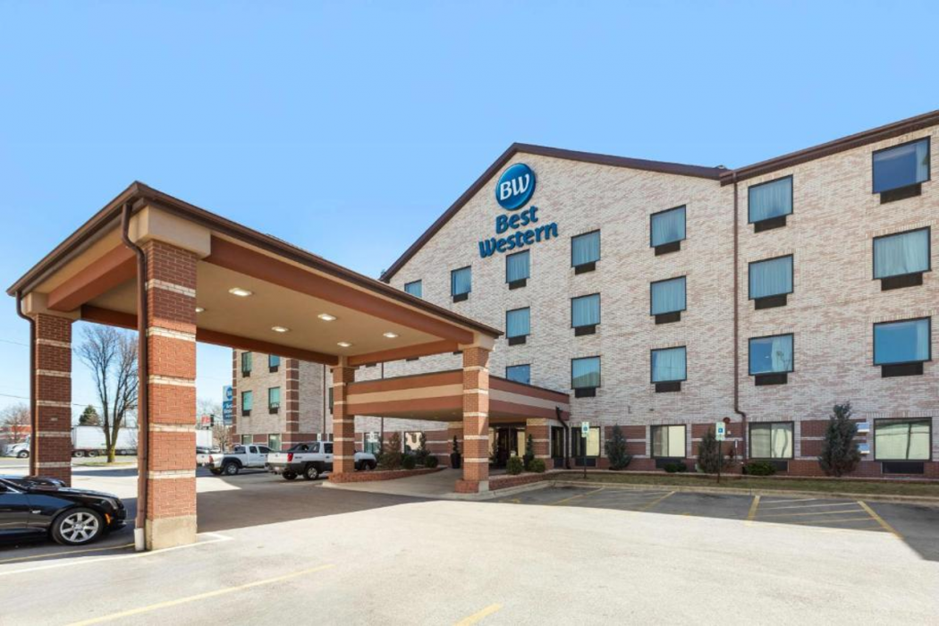 Best Western Inn & Suites - Midway Airport 2/20