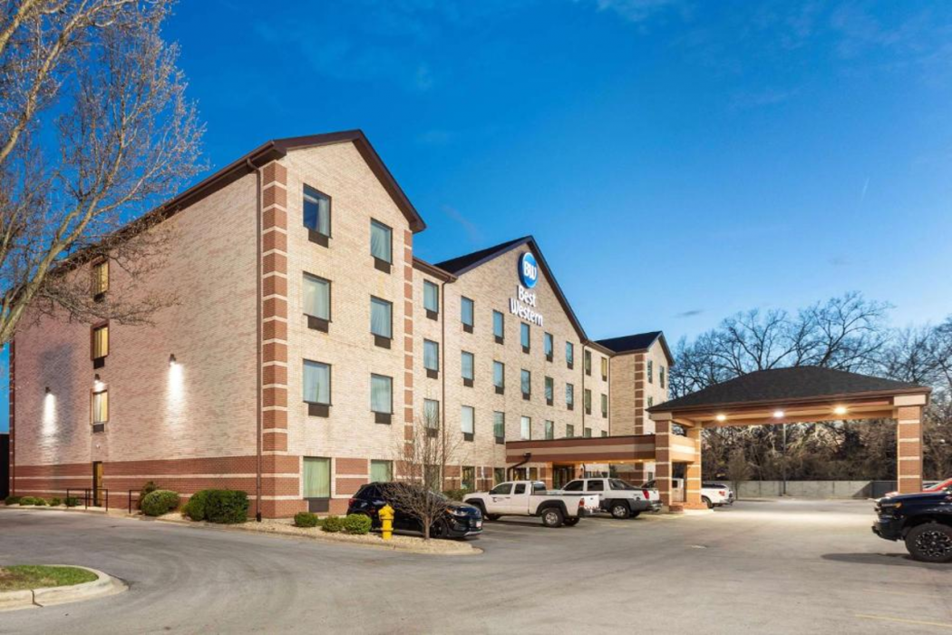 Best Western Inn & Suites - Midway Airport 1/20