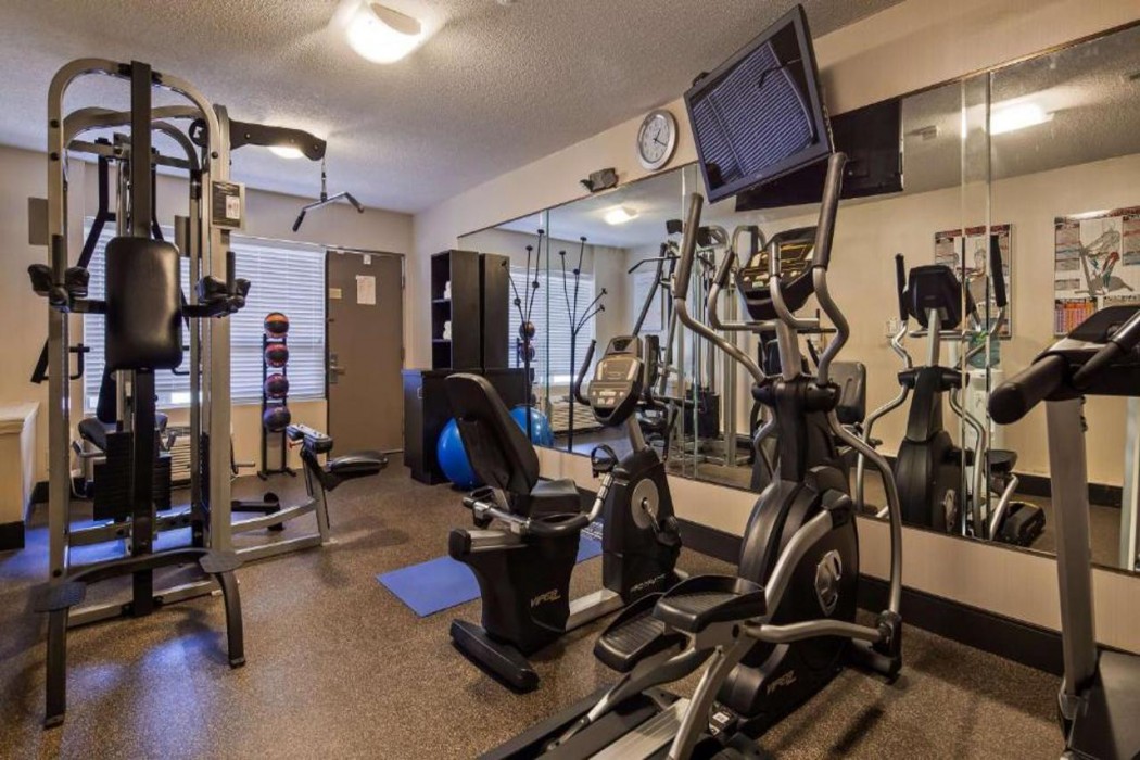 Best Western Gateway Adirondack Inn 26/32
