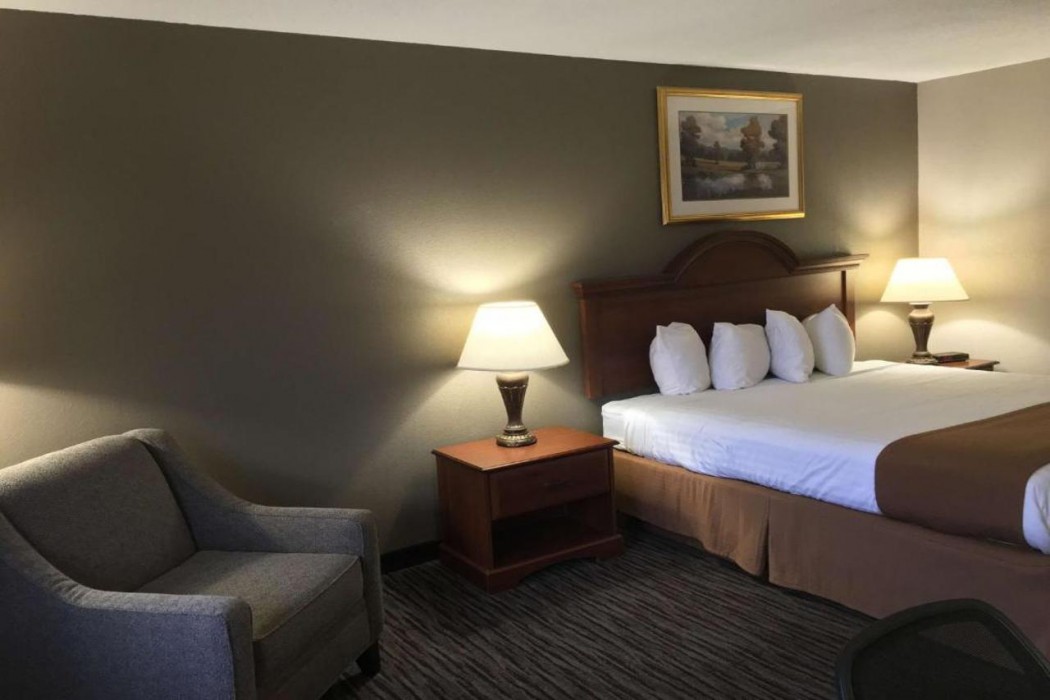 Best Western Gateway Adirondack Inn 15/32