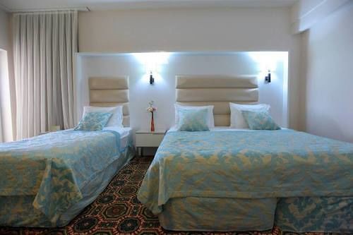 HOTEL ROMANITA 12/56