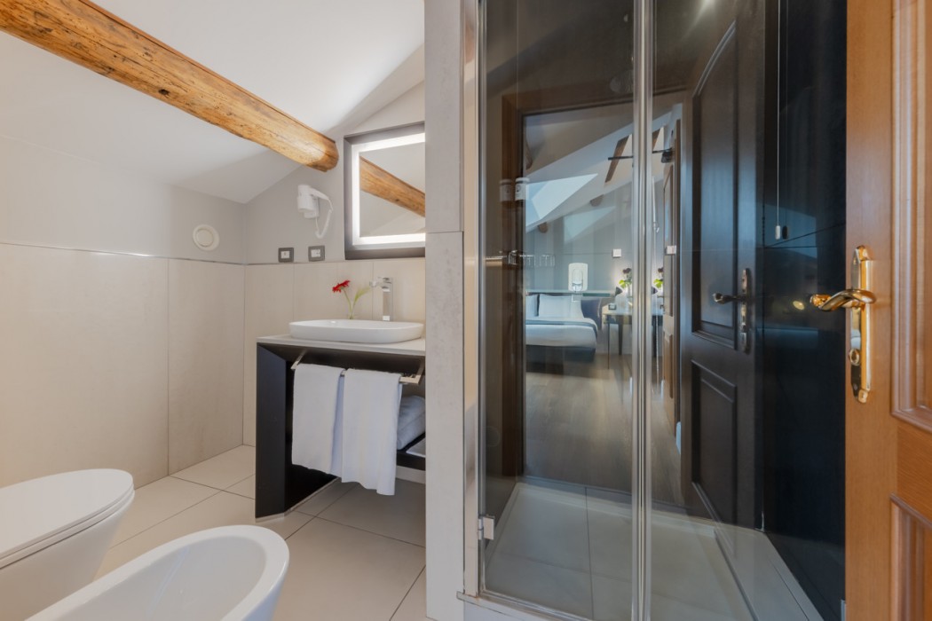 Hotel Grande Italia 30/119