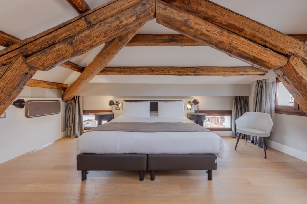 Hotel Grande Italia 40/119
