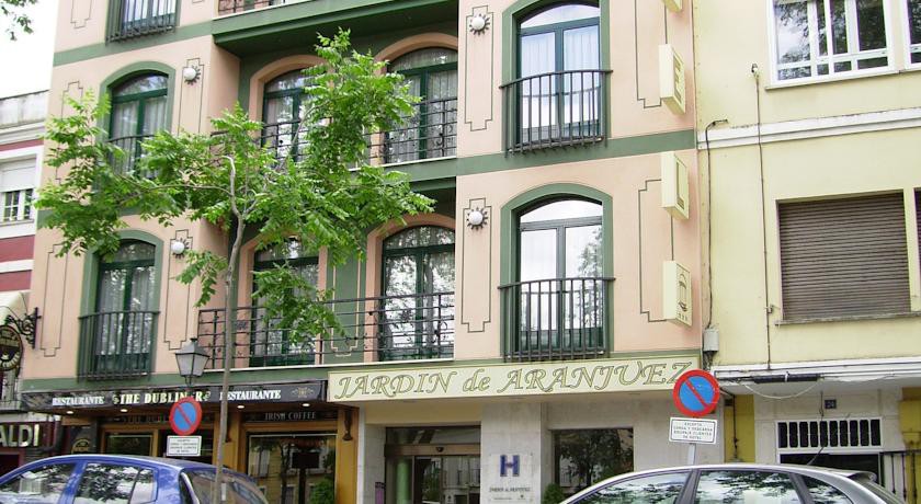 Hotel Jardin de Aranjuez 1/23