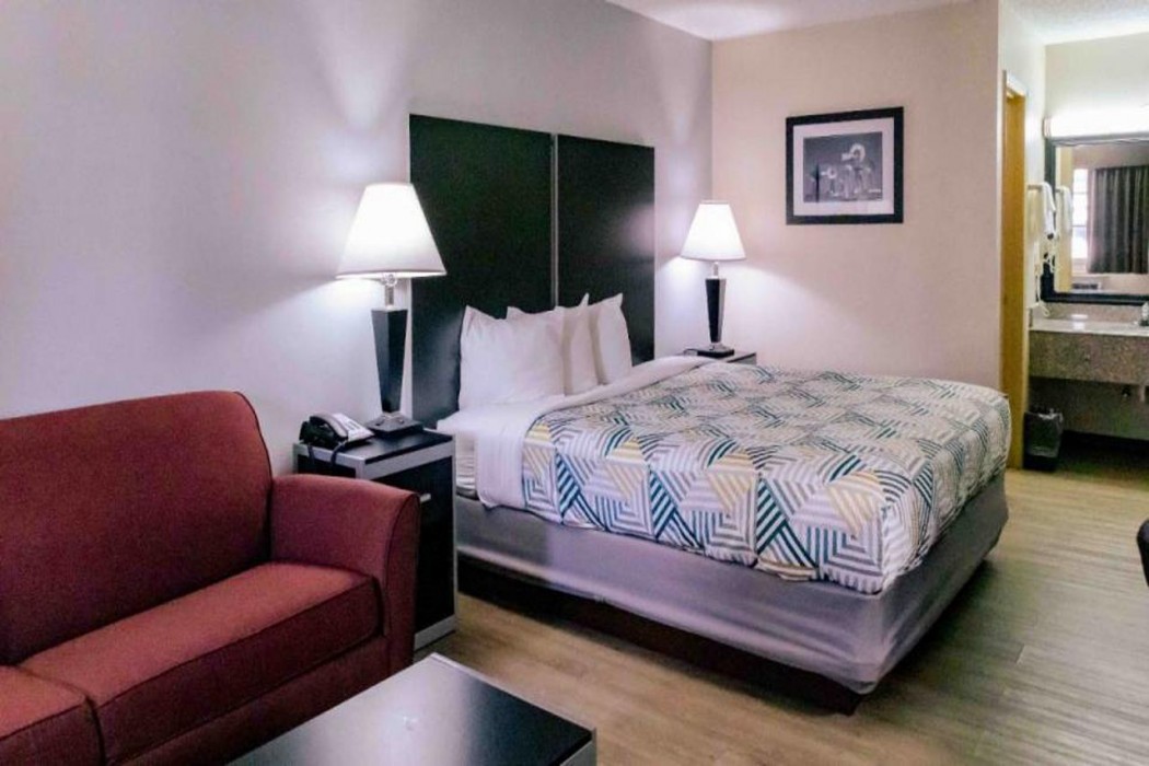 Motel6 Nacogdoches TX 10/16