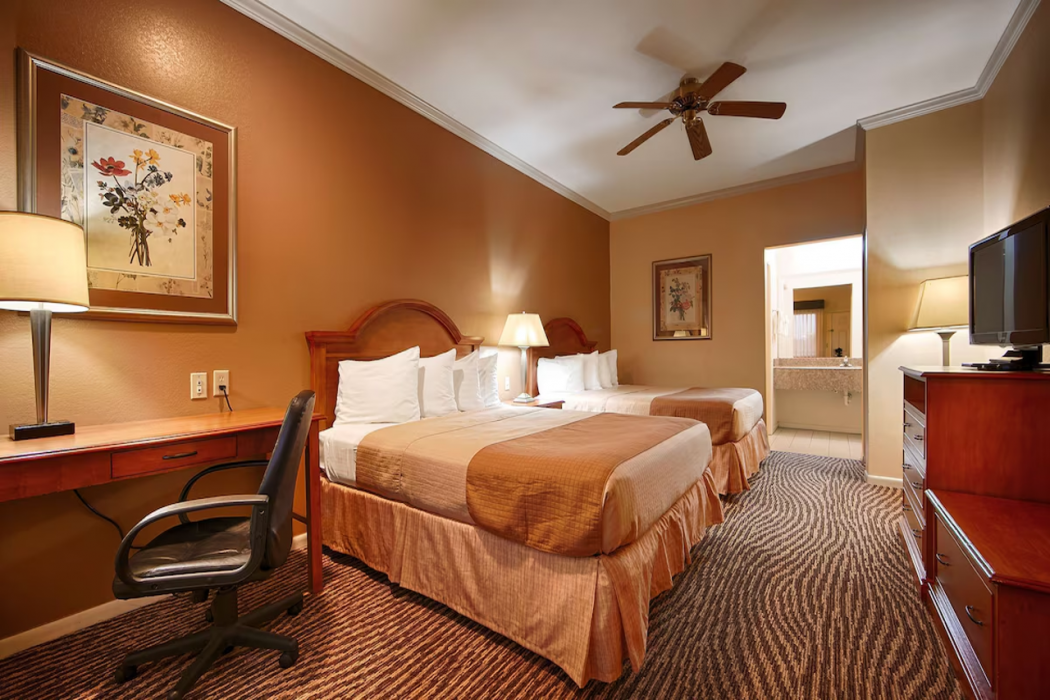 Days Inn by Wyndham Navasota 18/60