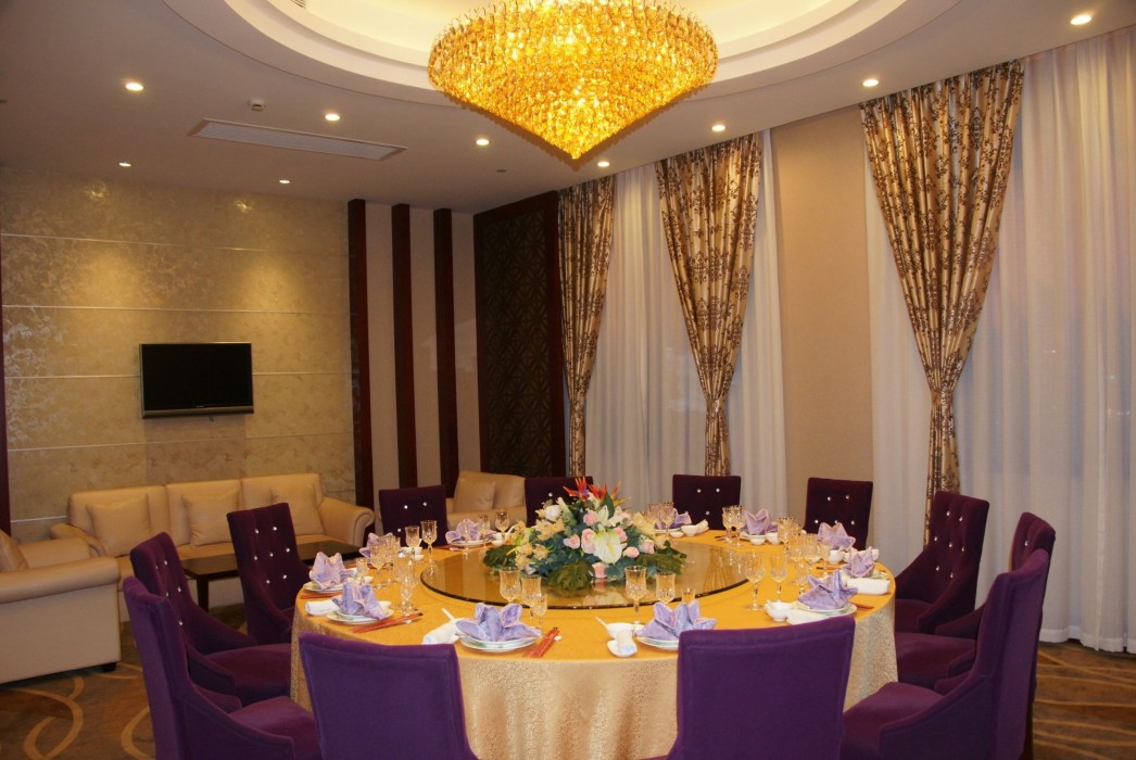 CHINA GARDEN HOTEL 29/56