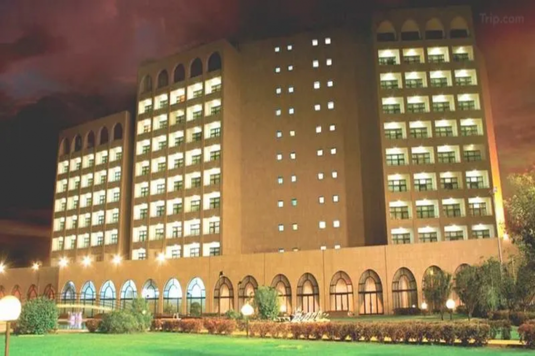 Ledger Plaza N Djamena