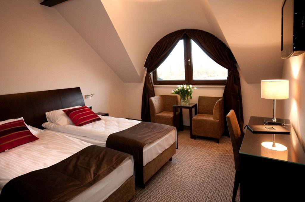 HOTEL REMES SPORT AND SPA 2/32