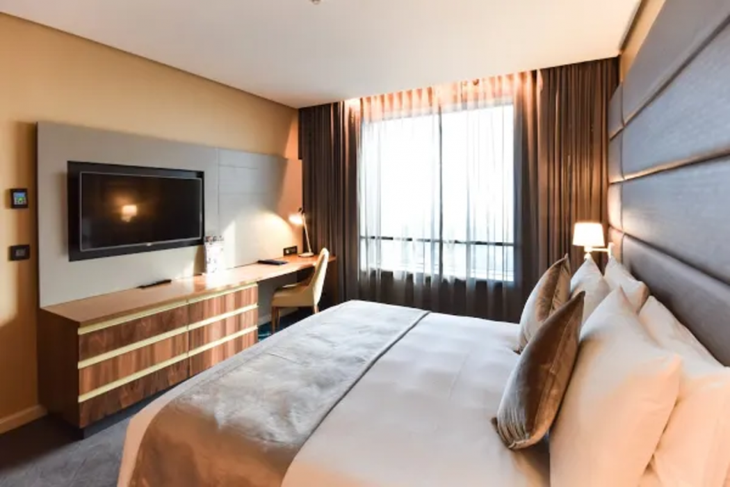Hotel 2 Fevrier Lome 9/73