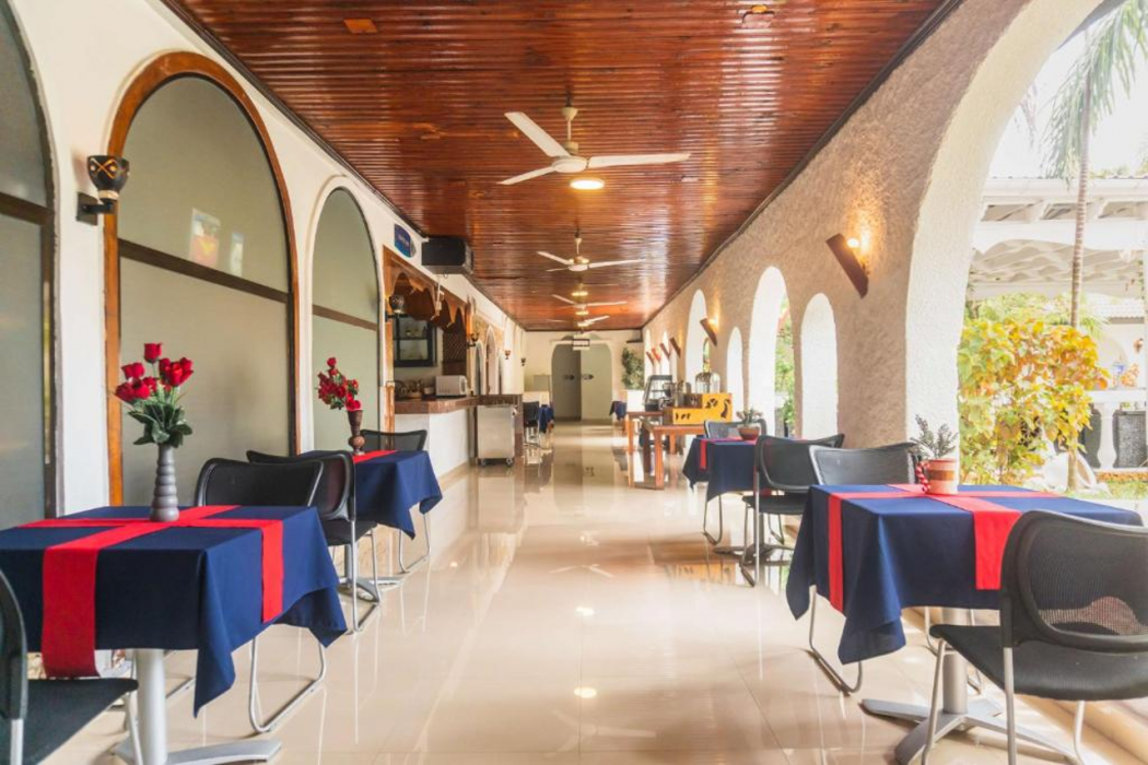 Best Western Jangwani Sea Breeze Resort 10/21