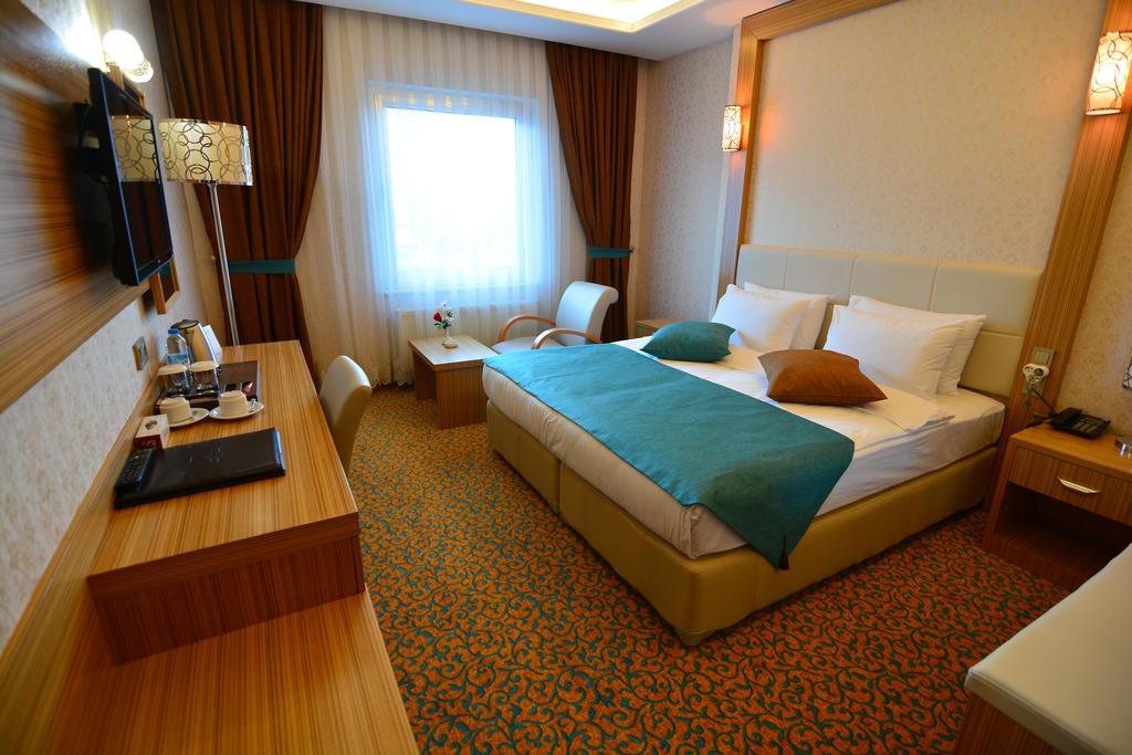 TASAR ROYAL HOTEL 10/33
