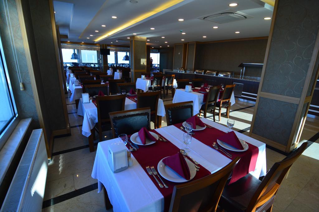TASAR ROYAL HOTEL 18/33