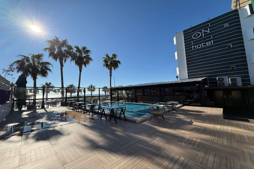 On Hotel 37/60
