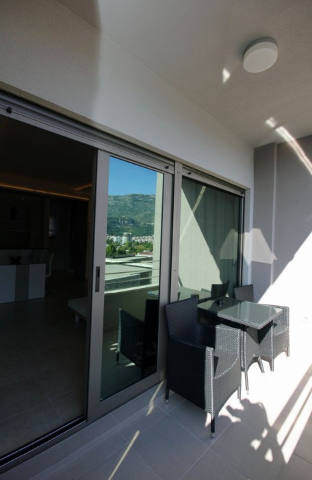 HOTEL BUTUA RESIDENCE 40/100