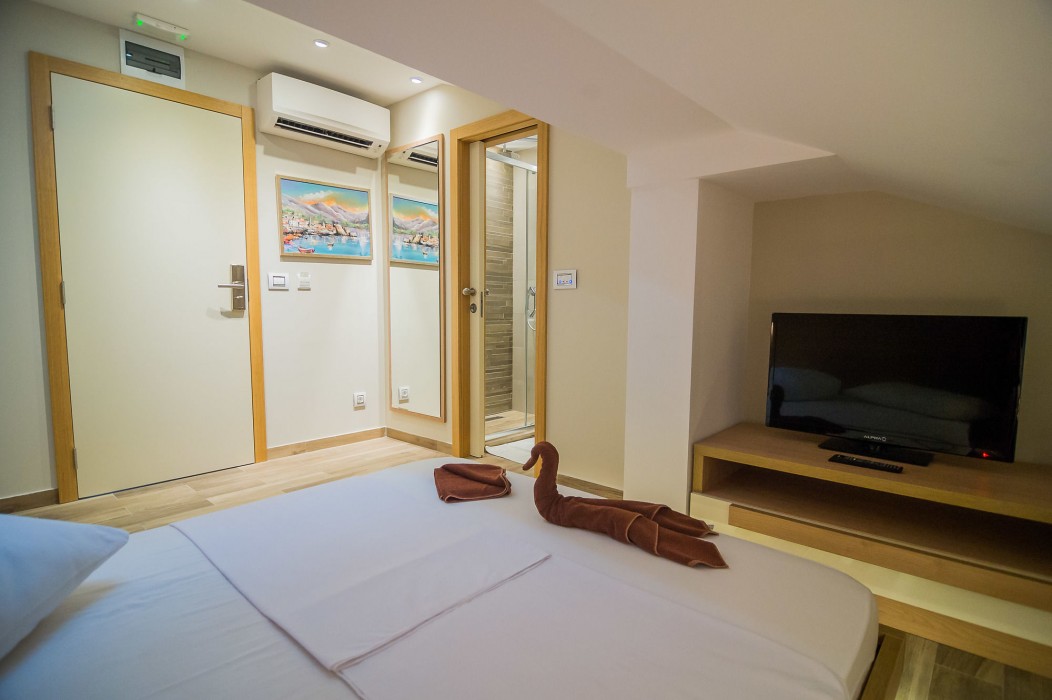 HOTEL BUTUA RESIDENCE 35/100