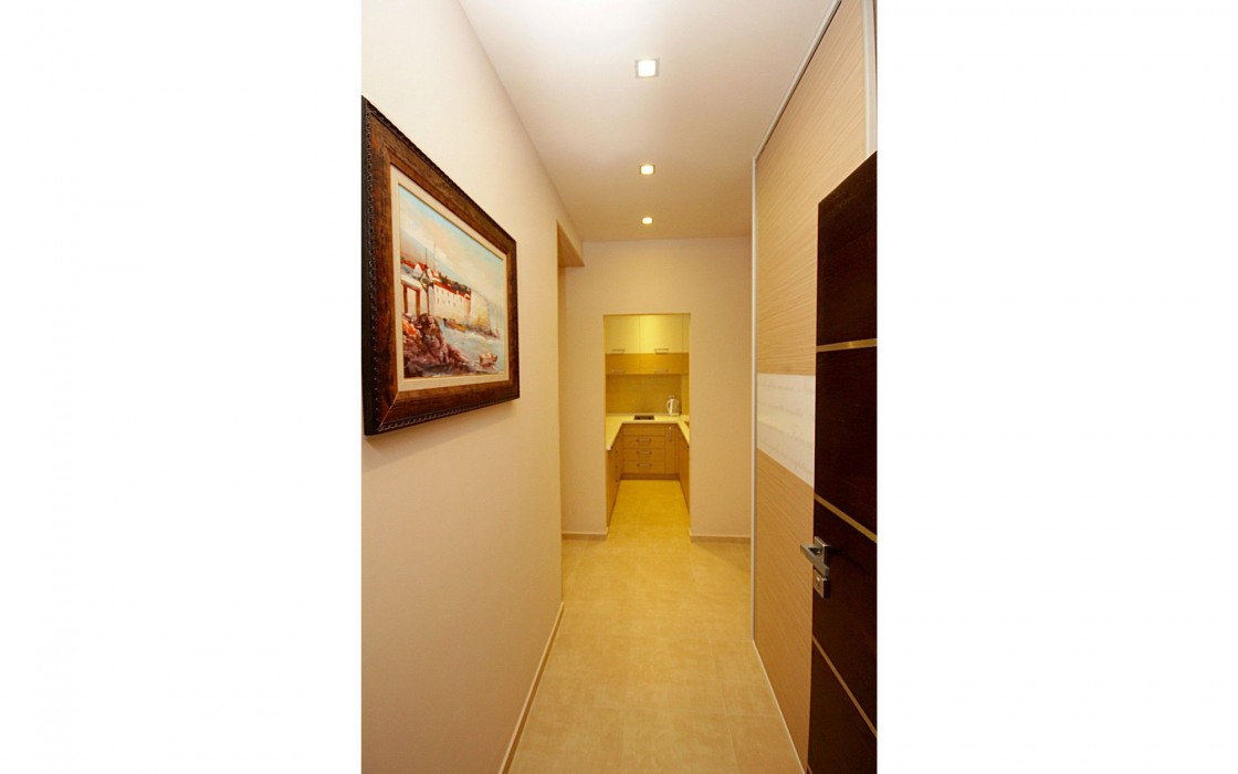 HOTEL BUTUA RESIDENCE 46/100