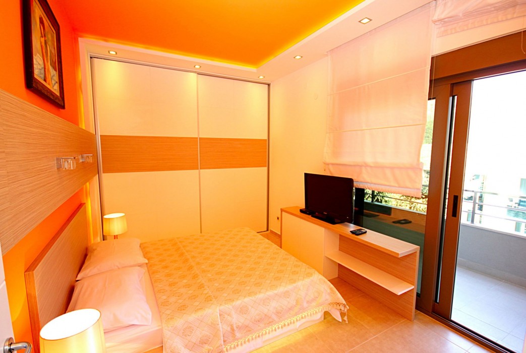 HOTEL BUTUA RESIDENCE 37/100