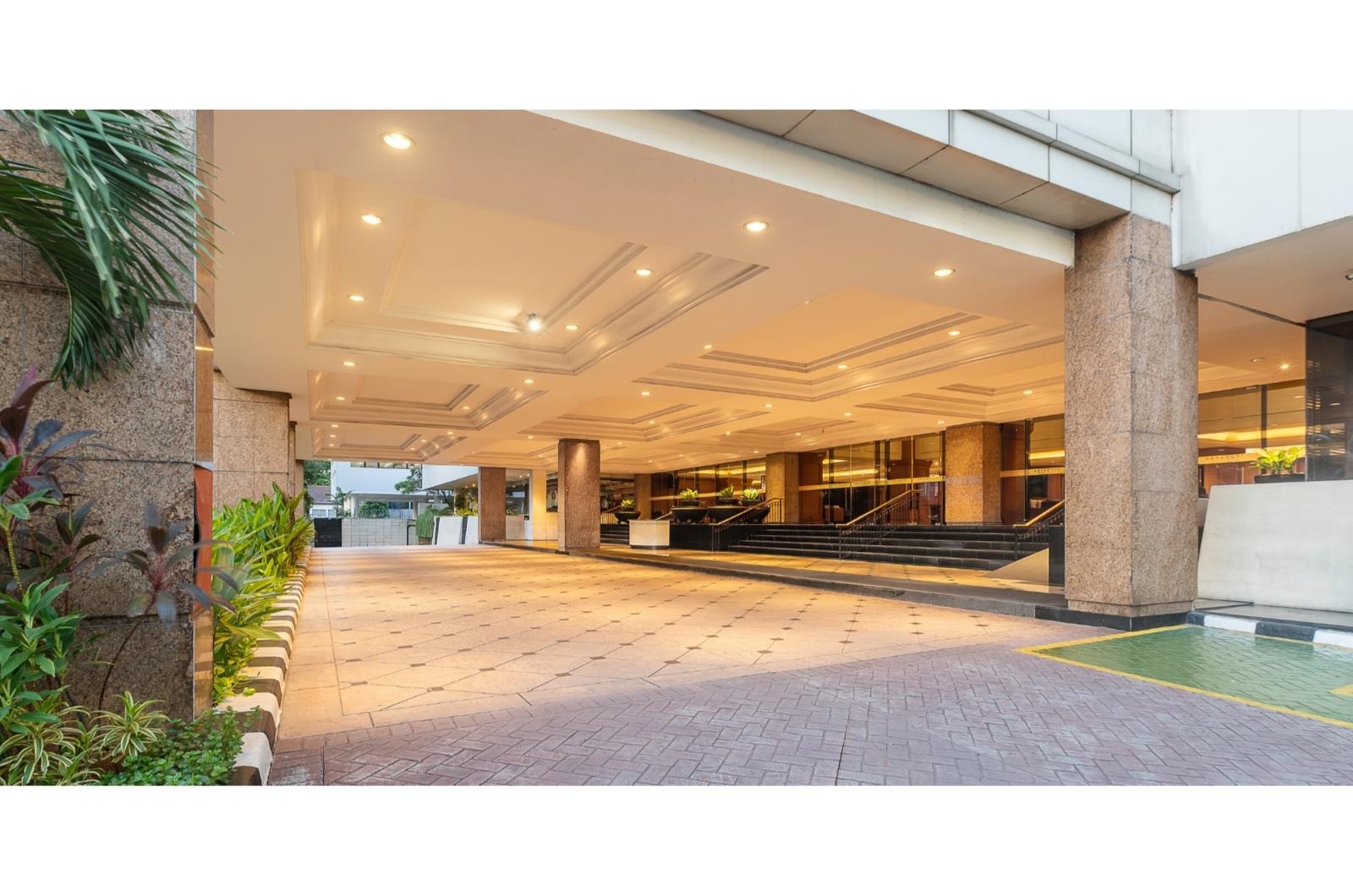 Aryaduta Menteng 7/58
