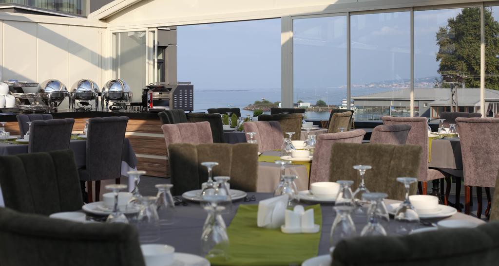 ALESHA SUITE HOTEL 16/39