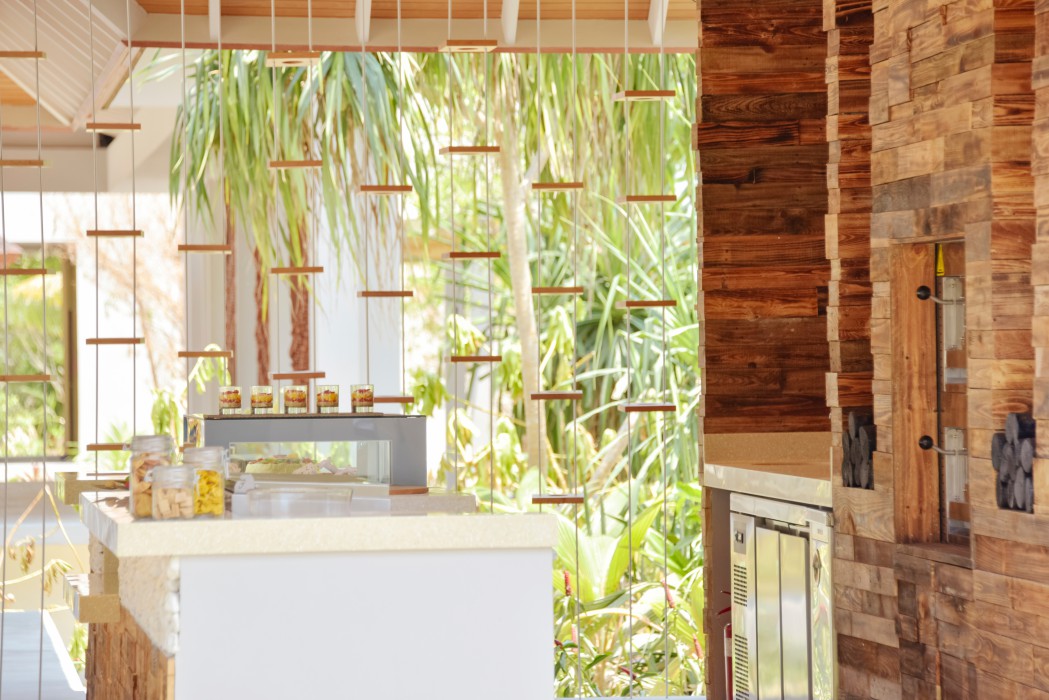 Niva Dhigali Maldives 20/30