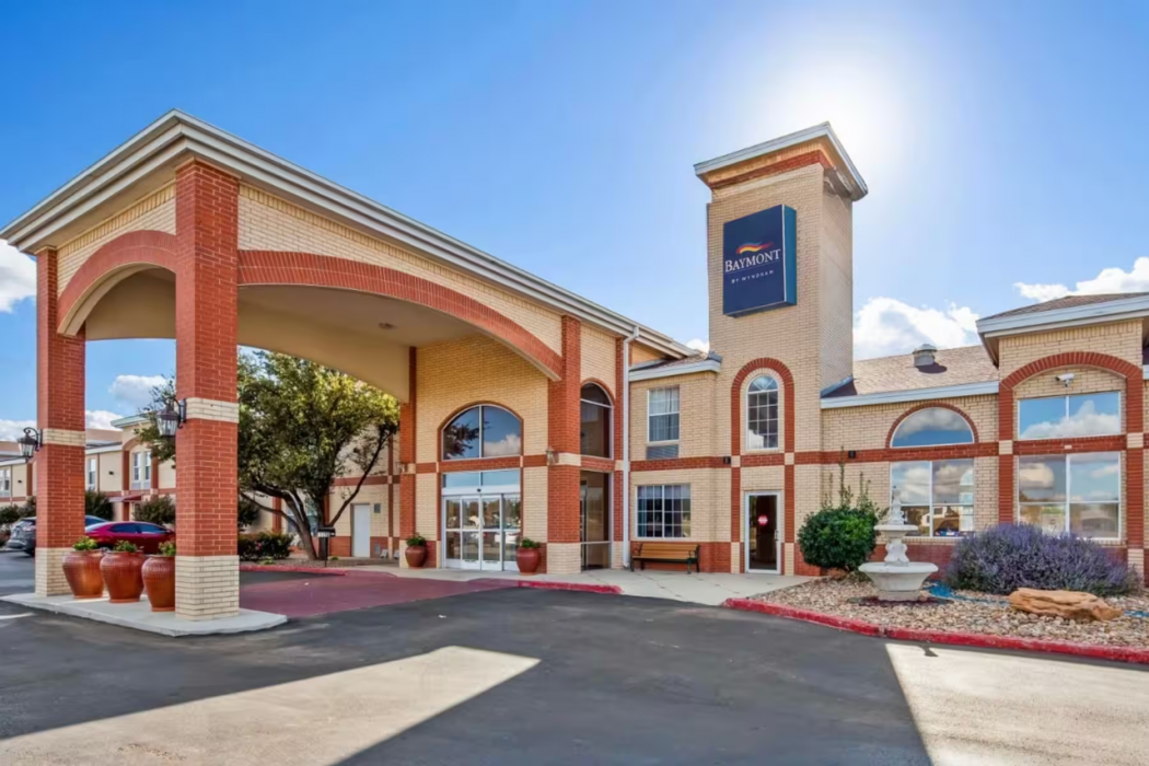 Baymont by Wyndham Lubbock 2/19