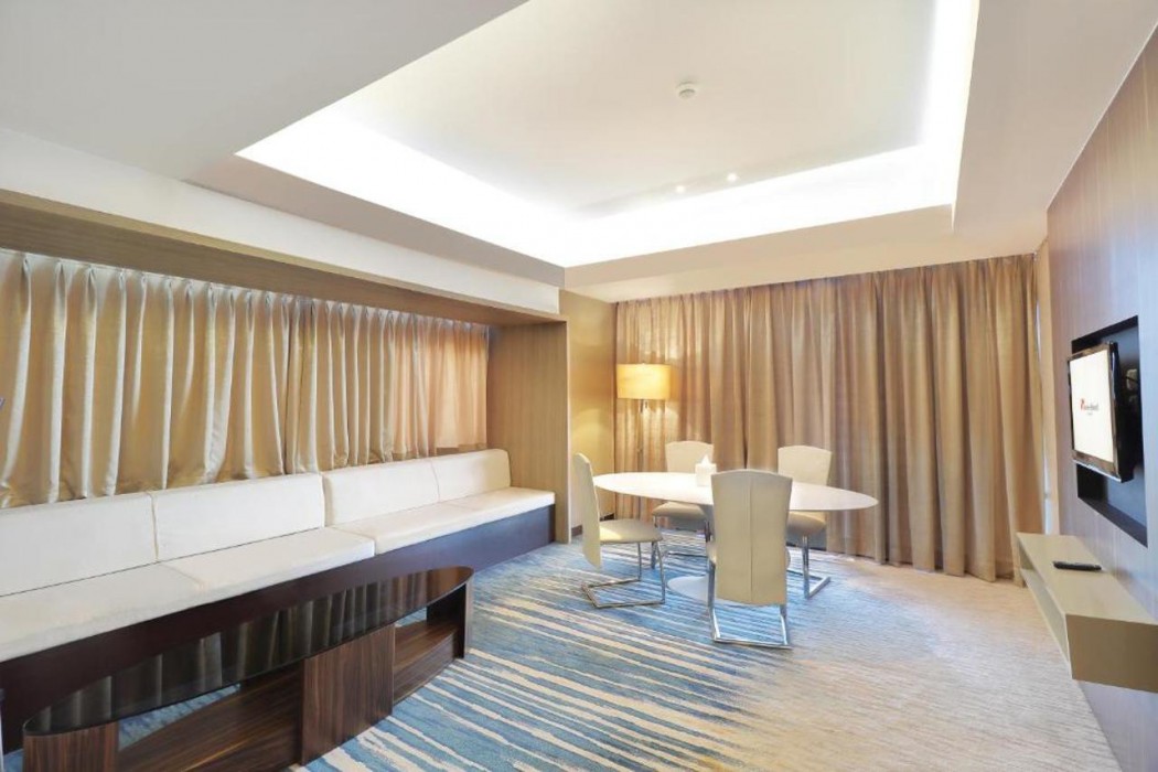 Swiss-Belhotel Cirebon 8/48