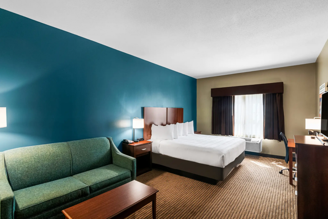 The Hotel Saratoga, an Ascend Collection Hotel 11/60