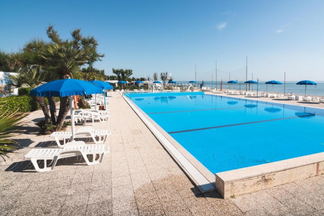 Club del Sole Le Mimose Family Resort 43/75