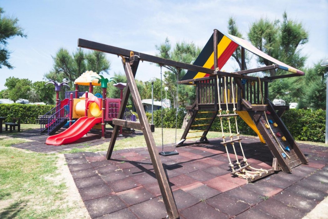 Club del Sole Le Mimose Family Resort 62/75