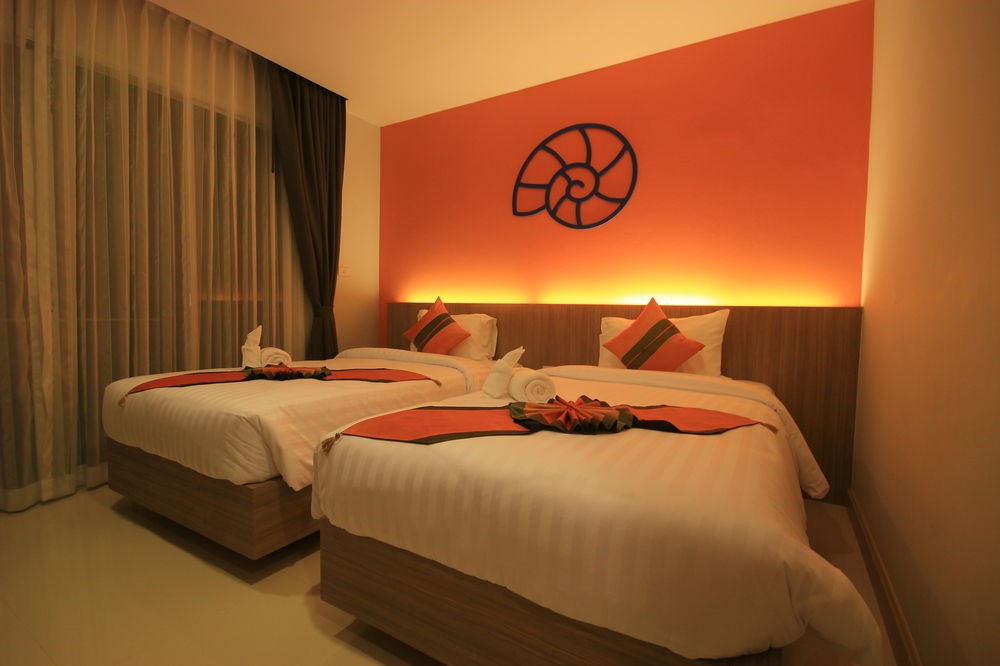 Aqua Maya Phuket 9/57