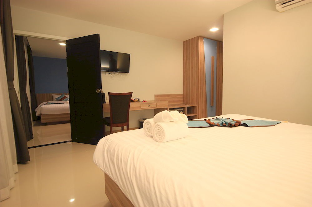 Aqua Maya Phuket 18/57