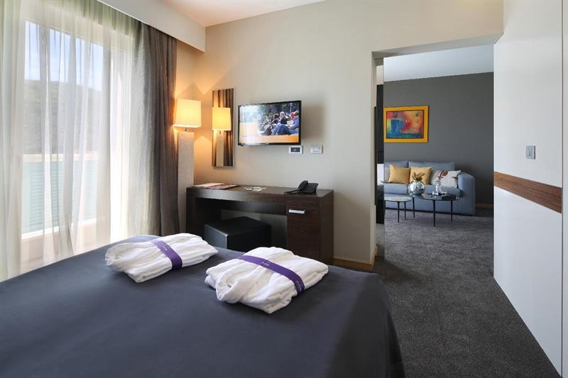 ADORAL BOUTIQUE HOTEL 18/57