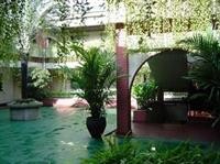 BROADWAY COURT APARTELLE 25/45
