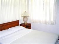 BROADWAY COURT APARTELLE 28/45
