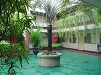 BROADWAY COURT APARTELLE 24/45