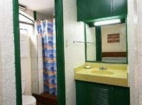 BROADWAY COURT APARTELLE 14/45