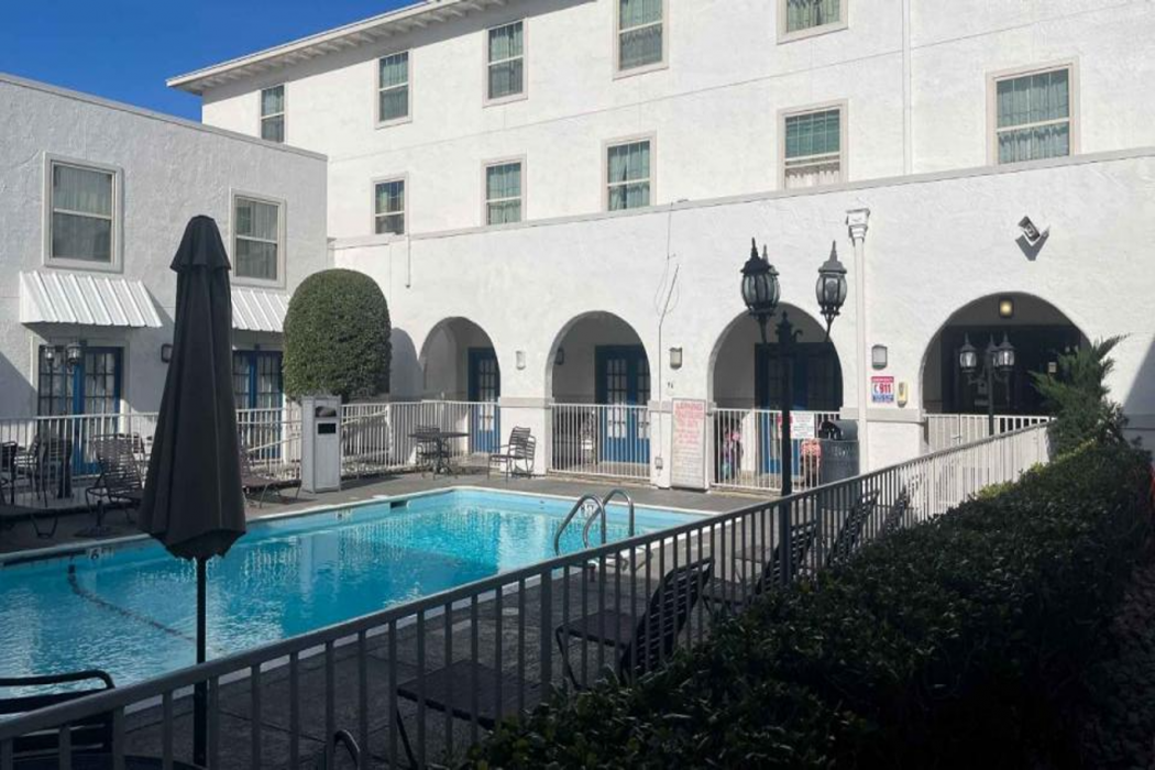 Motel6 Dallas, TX - Downtown 10/28
