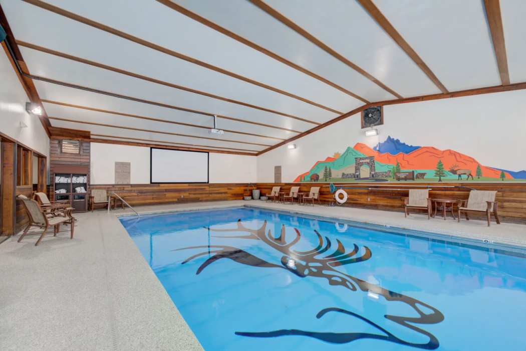Ridgeline Hotel at Yellowstone, an Ascend Collection Hotel 24/59