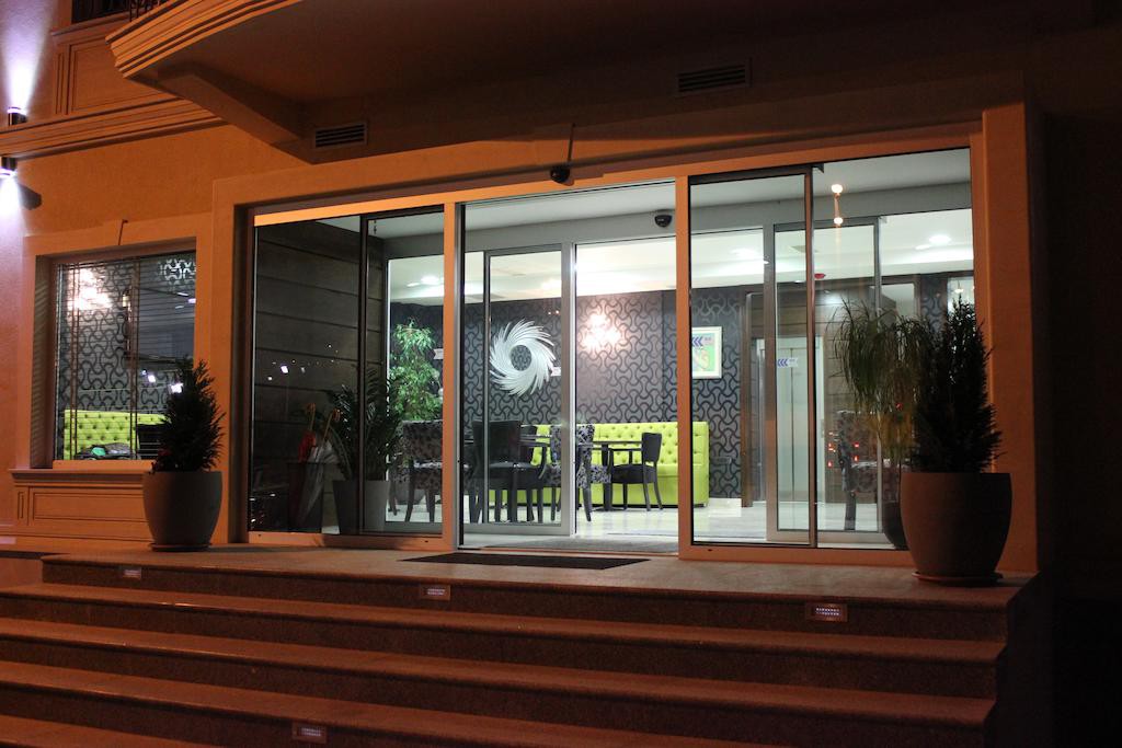 VILLA MILAS 4/22