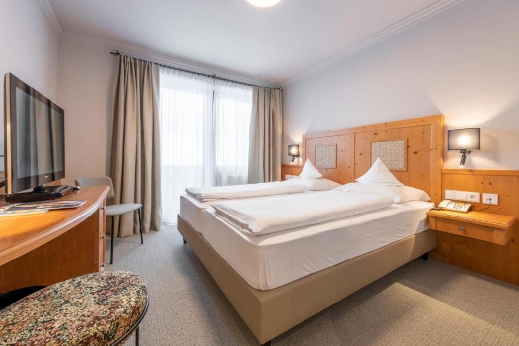 Hotel Jakob 11/63