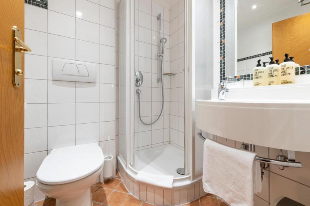 Hotel Jakob 22/63