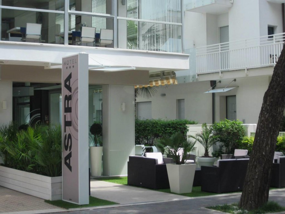 Hotel Astra 1/56