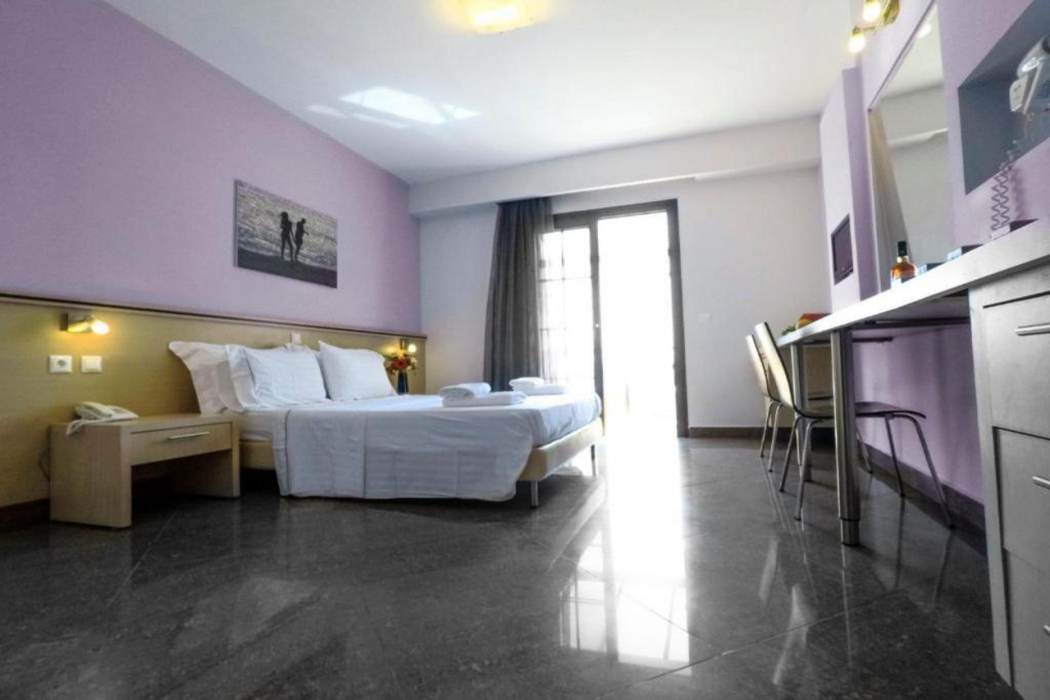 Irini Hotel 9/63