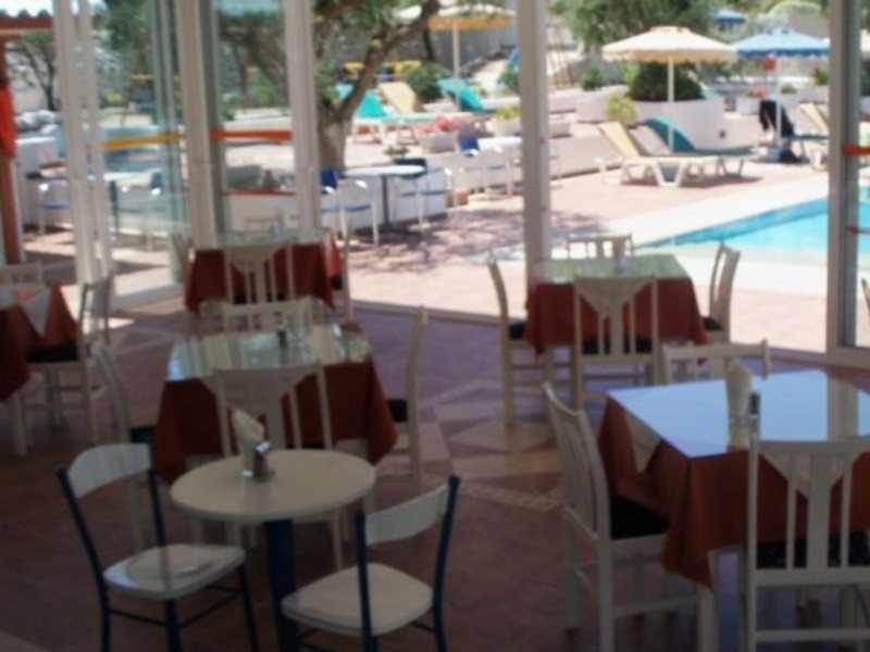 HOTEL OLYMPIC 18/44