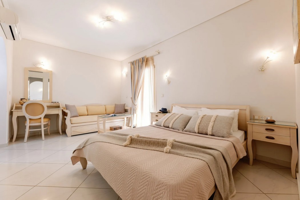 Aegean Palace 9/49