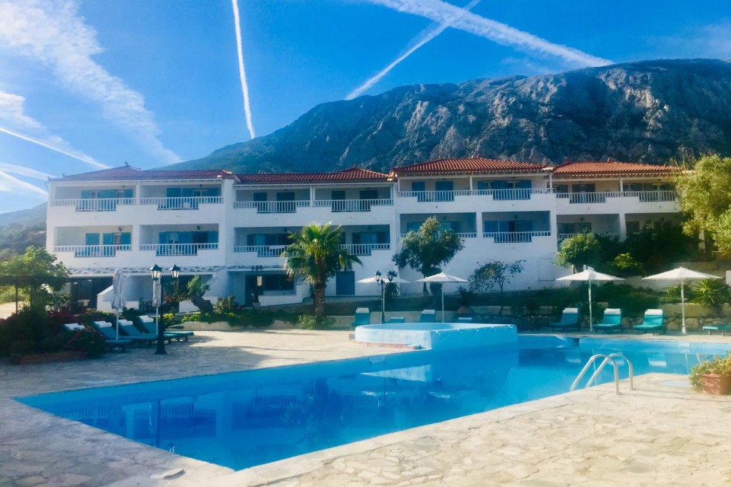 Limnionas Bay Village 36/67