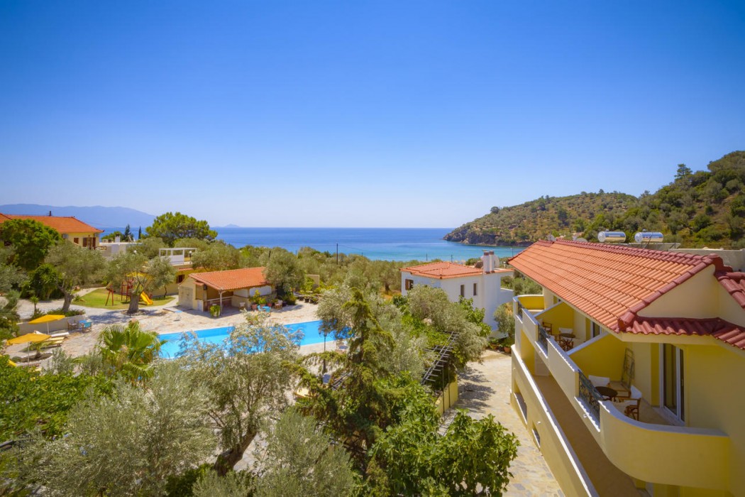 Limnionas Bay Village in SAMOS