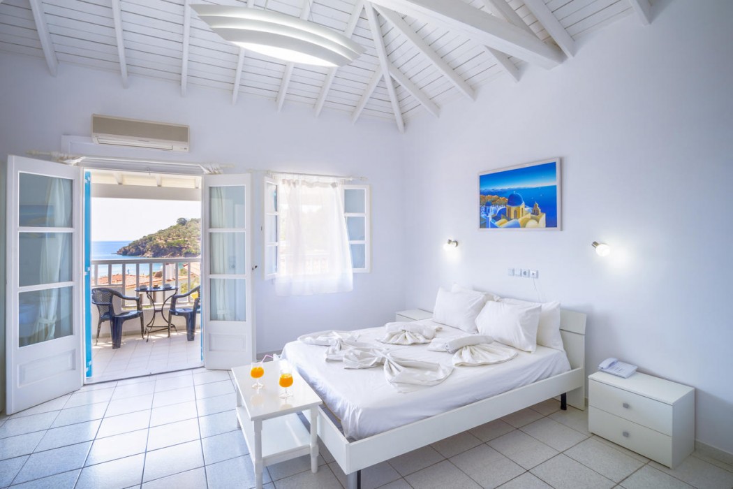 Limnionas Bay Village 13/67